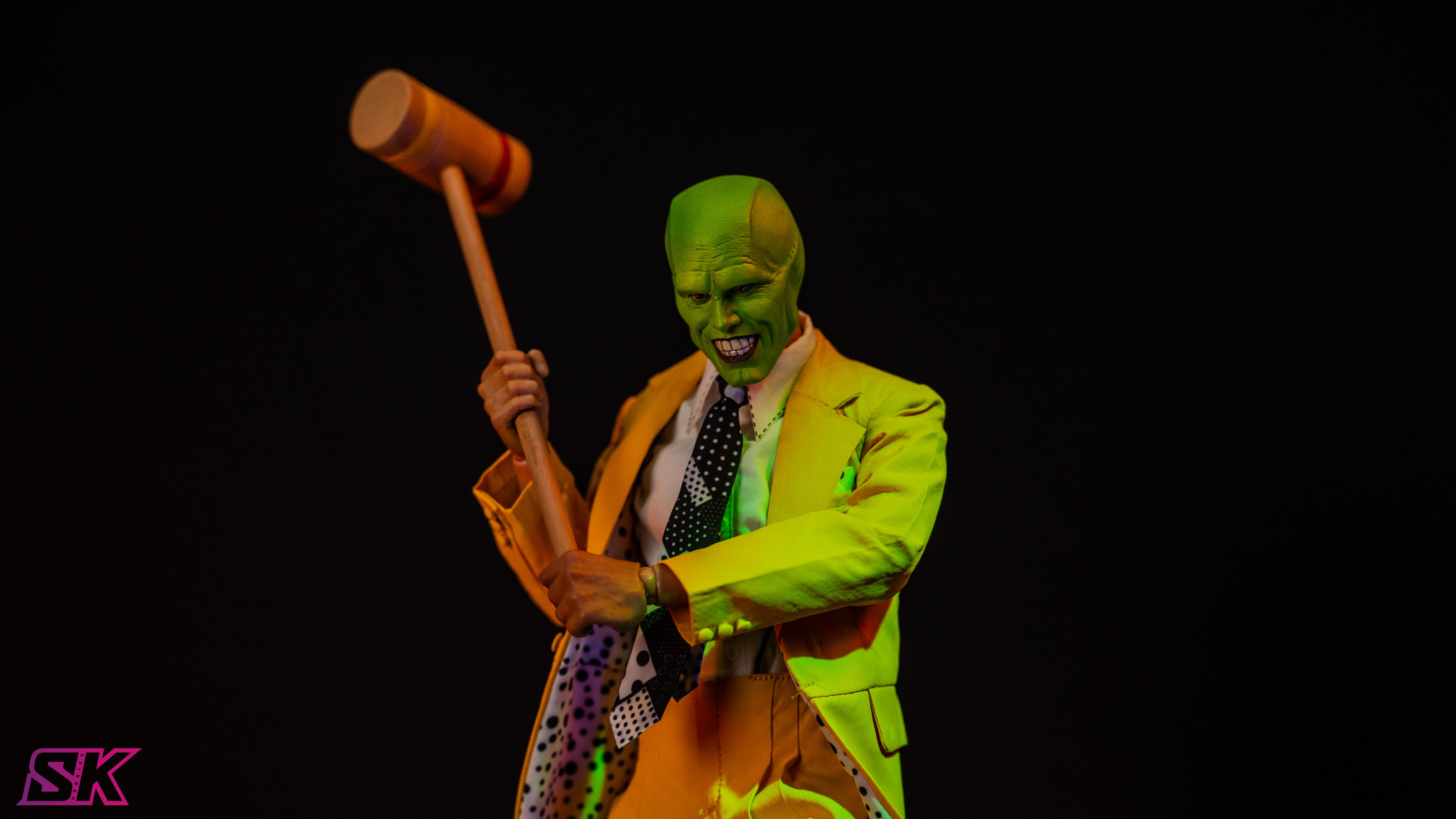 Reviews of DARK TOYS 1/6 DTM008 The Mask Deluxe Version 2.0