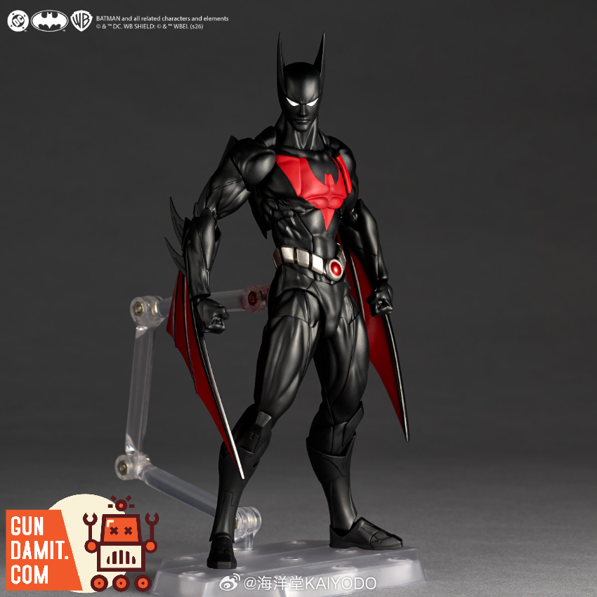 [Pre-Order] KAIYODO Revolve Technology Batman Beyond Classic Ver.