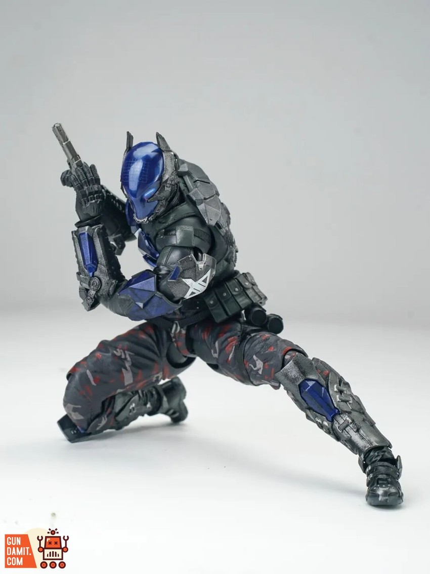 LPZZ Batman Arkham Knight - GunDamit Store