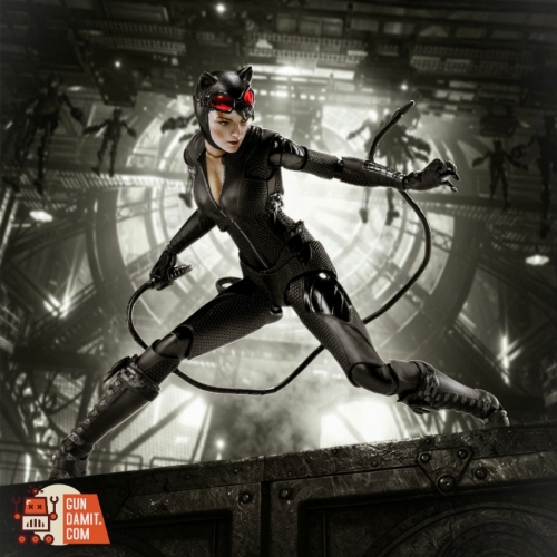 LPZZ Batman Catwoman | GKLoot.com