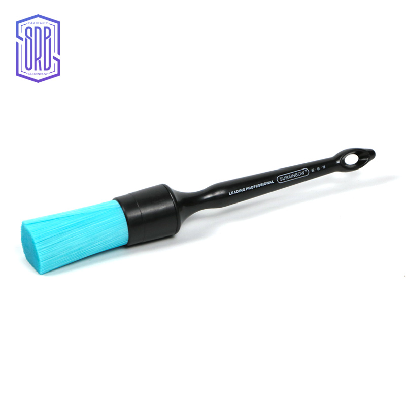 Blue Details Brush T02-B