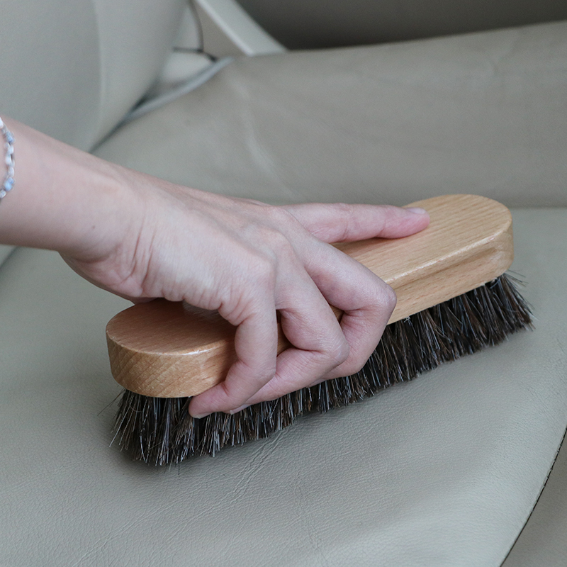 Solid wood soft brush