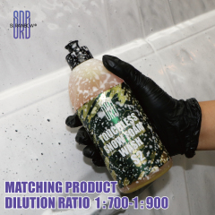 Touchless car wash shampoo