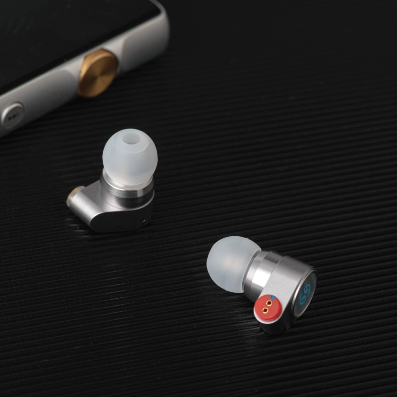 TINHIFI T2 DLC Earphone Dual Dynamic Earbuds Strong Rhythm Metal Earphones Silver Interchangeable Cable