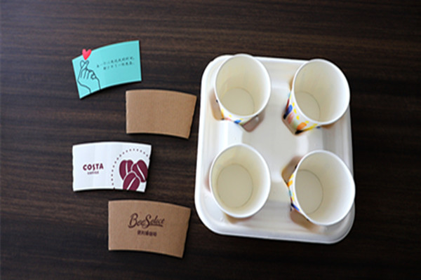 tasses à thé en papier