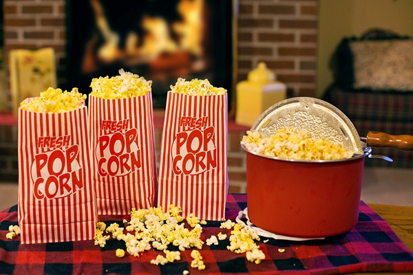Popcorn and paper popcorn bags