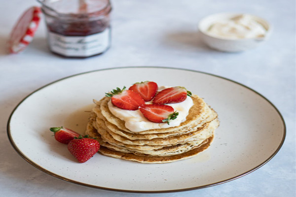 Party plates are good partners for party events