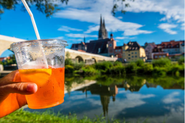 Can custom printed plastic cups be microwaved?