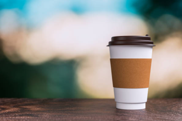 Why disposable coffee cups with lids become a fashion