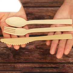 Juego de cubiertos de bambú de cuchara desechable compostable sin blanquear de 170 mm