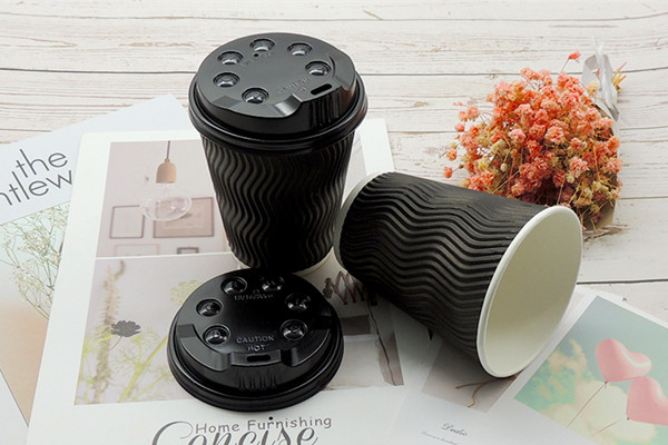 Disposable hot cups with lids provide a unique opportunity for enterprises
