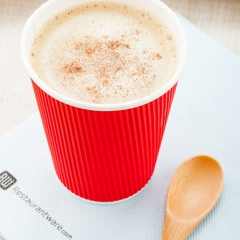 Индивидуальный цветной бумажный стаканчик с пульсацией для горячего кофе
