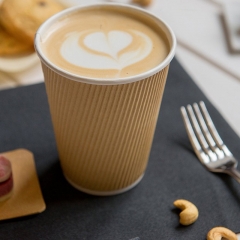 Tazza di carta ondulata per caffè caldo a colori personalizzati