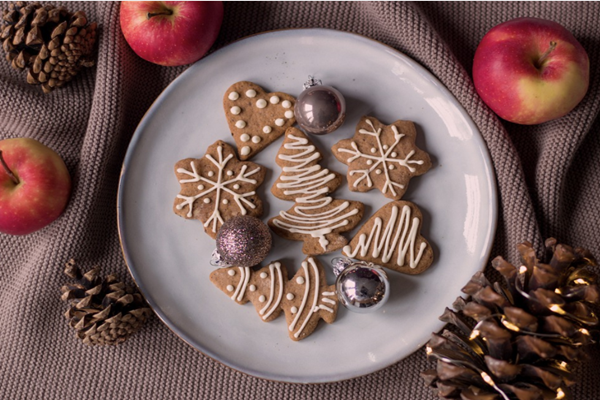 Disposable plates wholesale, perfect for wedding celebrations