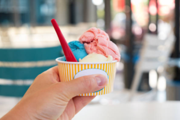 Ice cream cups for kids can also double as decorations