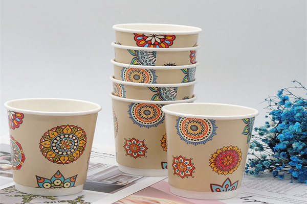 paper coffee cups