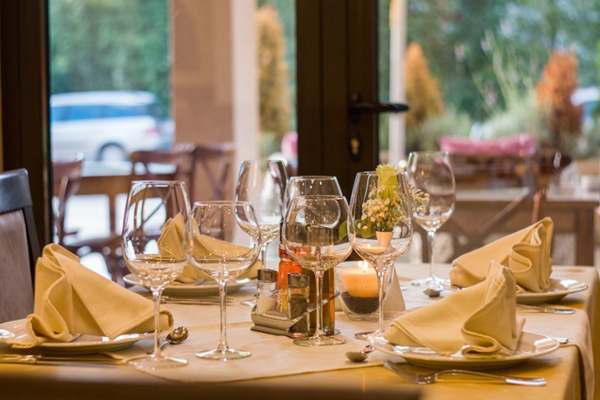 Things you should consider when purchasing disposable restaurant tableware