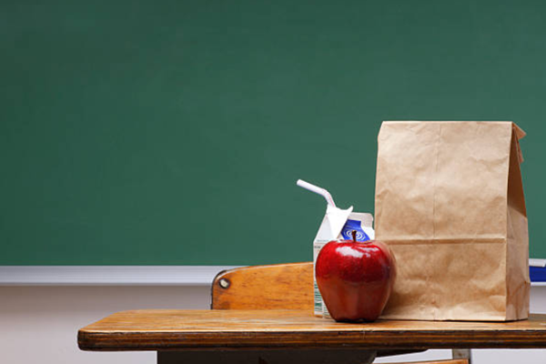 How restaurants are going green with biodegradable fast food container
