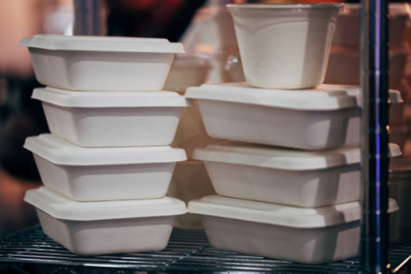Use bagasse fast food containers to market your offline business