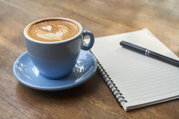 Why the 6oz cup with lid is good for hot drinks