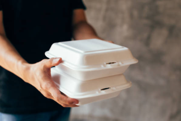 Bagasse clamshell boxes are widely used in the food industry