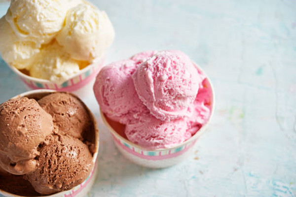 4oz Gelato Cups Make Your Ice Cream Buffet Stand Out