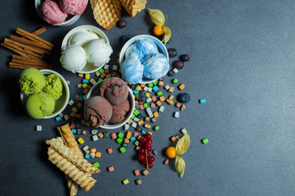Why choose disposable ice cream cups with lids