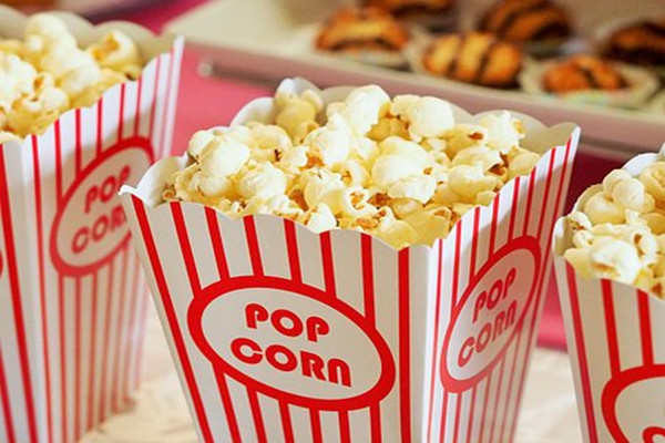 Popcorn bucket maintains your entertainment items