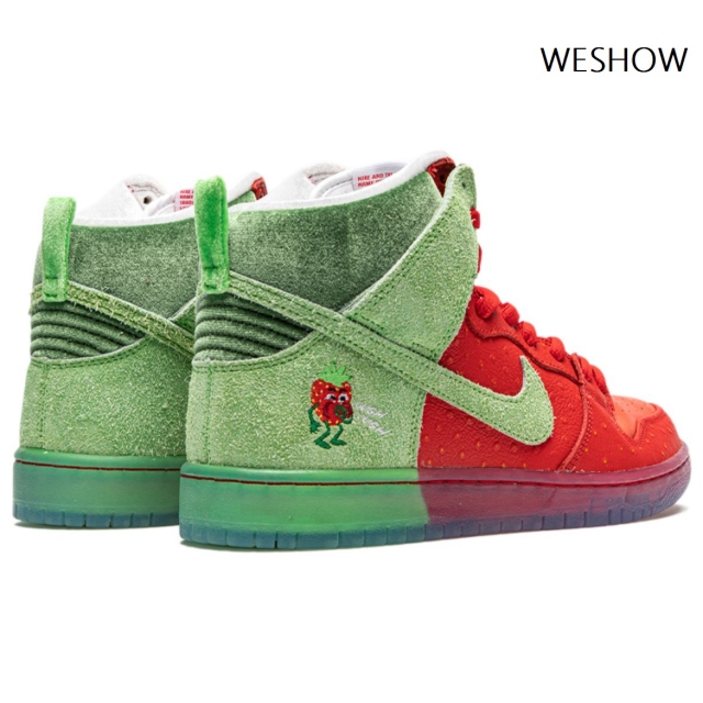 Nike SB Dunk High “strawberry cough”