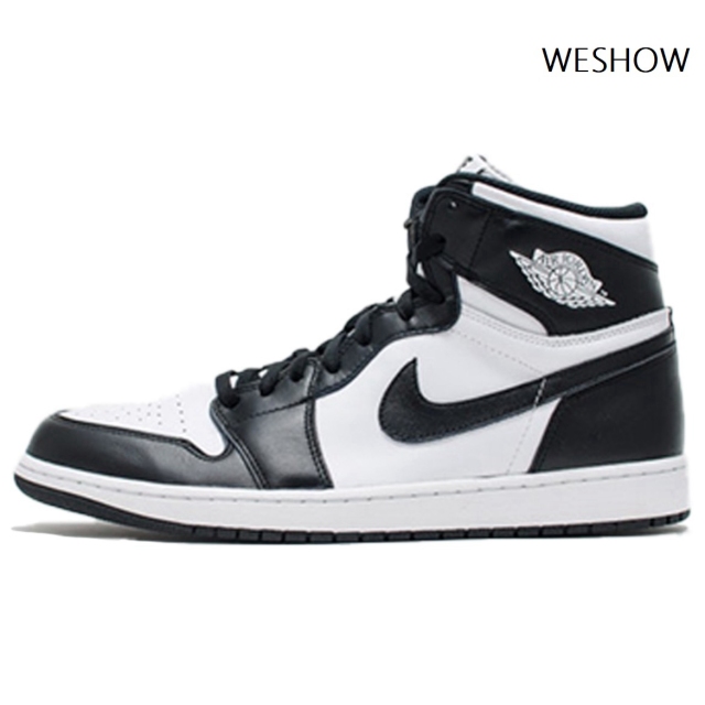 Air Jordan 1 Retro Black White