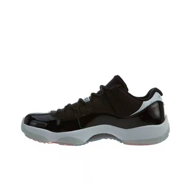 Air Jordan 11 Retro Low Barons