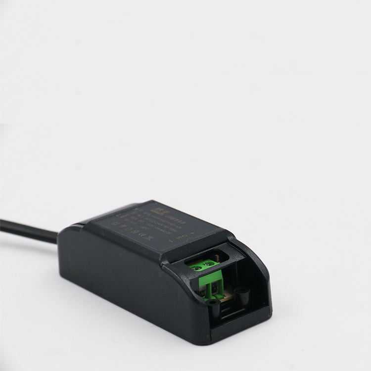 2 Years Warranty 200ma 10W Output LED Ceiling Down Light Constant Current LED Driver For Indoor Lighitng