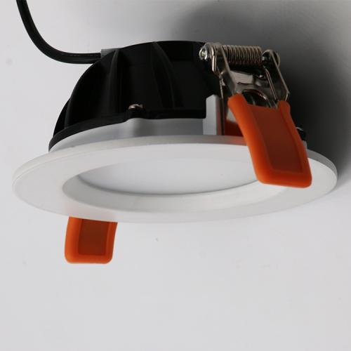 CE Rohs Certificate Commercial Ceiling Lighting Aluminum Housing 7W Recessed LED Down Light