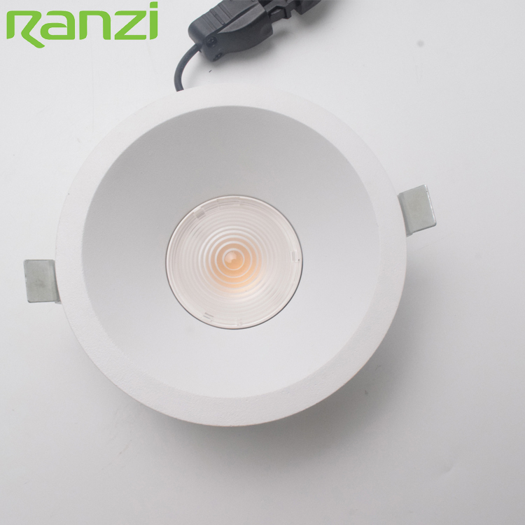 Hot Sale Certification LED Light Aluminum Body PC Cover Anti Glare LED Recessed Downlight For Hotel