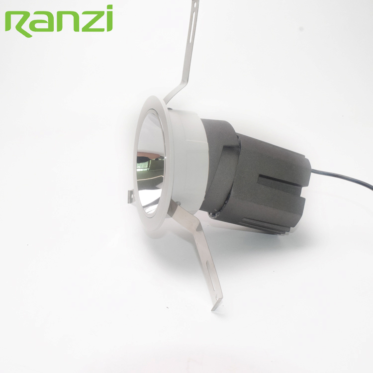 Commercial Hotel Lighting Fixture Aluminum Recessed Anti Glare Flicker Free LED Wall Washer Downlight