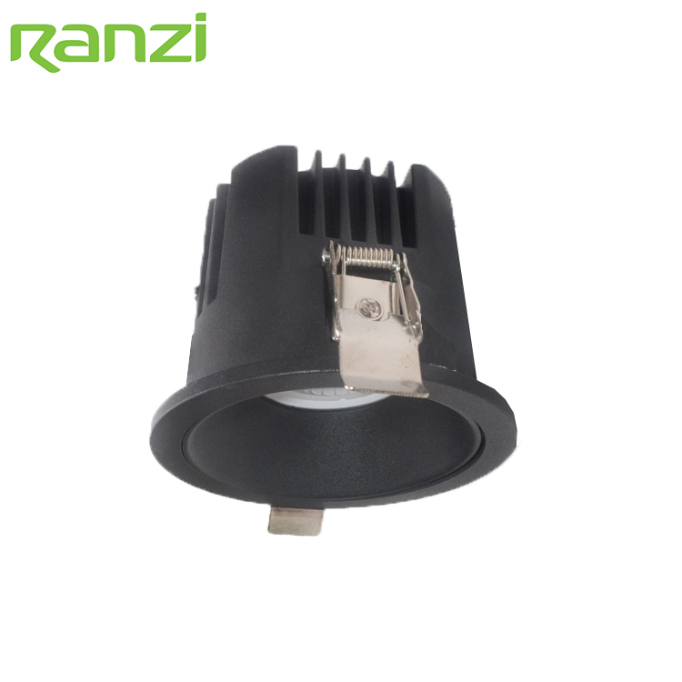 Anti Glare Polarized light Recessed COB LED Wall Washer Down Light For Commercial Lighting