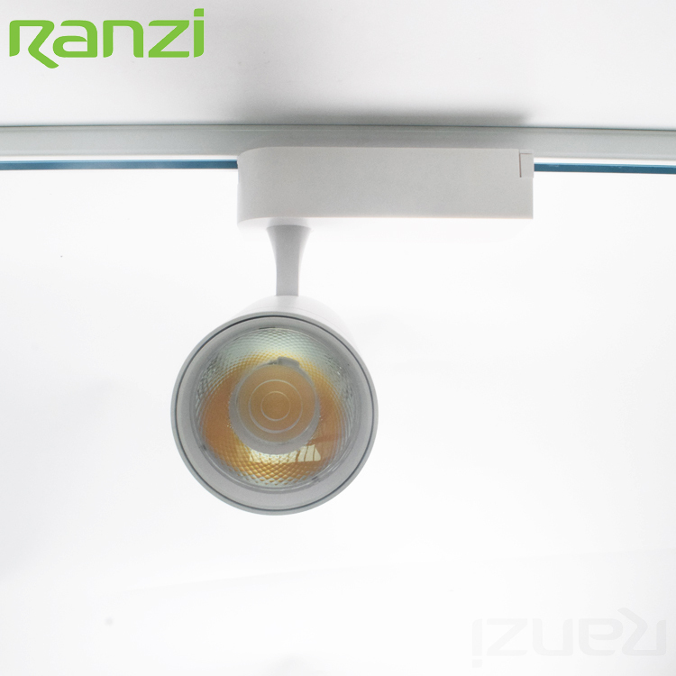 RANZI 2021 New Competitive Price Adjust Beam Angle Club 30 Watt Led Track Light