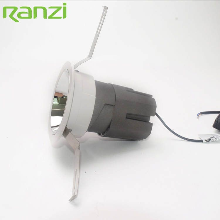 Commercial Hotel Lighting Fixture Aluminum Recessed Anti Glare Flicker Free LED Wall Washer Downlight