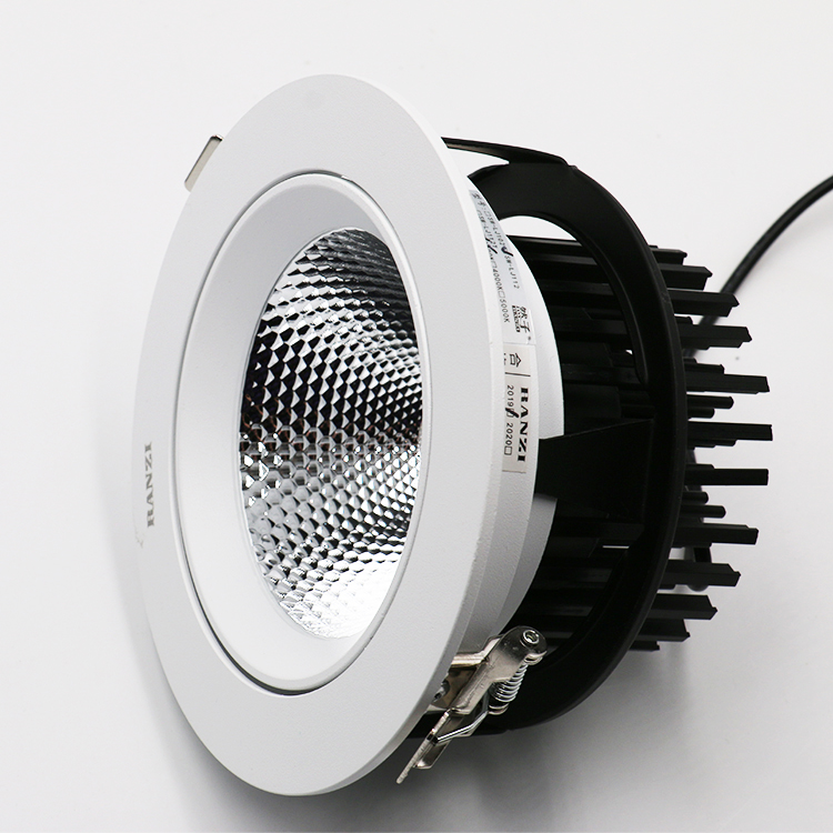 CE Certificated Aluminum 36 Degree Beam Angle 4000K Flicker Free COB LED Ceiling Downlight