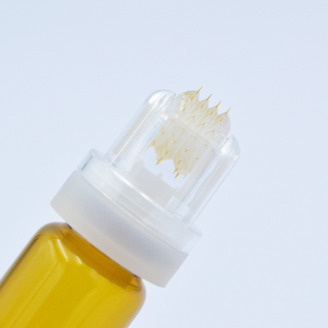 2022 New Arrivals 33G 0.2mm 64 Gold Tips Hydra Roller Microneedle Derma Roller System Skin Care Bottle