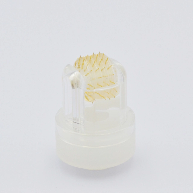 2022 New Arrivals 33G 0.2mm 64 Gold Tips Hydra Roller Microneedle Derma Roller System Skin Care Bottle