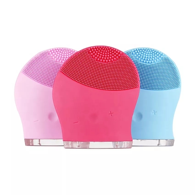 Deeply Skin Pore Cleaning Waterproof USB Rechargeable Beauty Silicone Facial Cleansing Brush