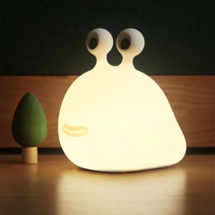 High Quality Bedside Silicone Animal Night Lights For Kids New Cute Silicone Led Night Lighting 2800K small slug night lamp