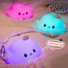 Chinese supplier LED bedside tapping night lamp charging Little cloud silicone night light with remote control tapping light