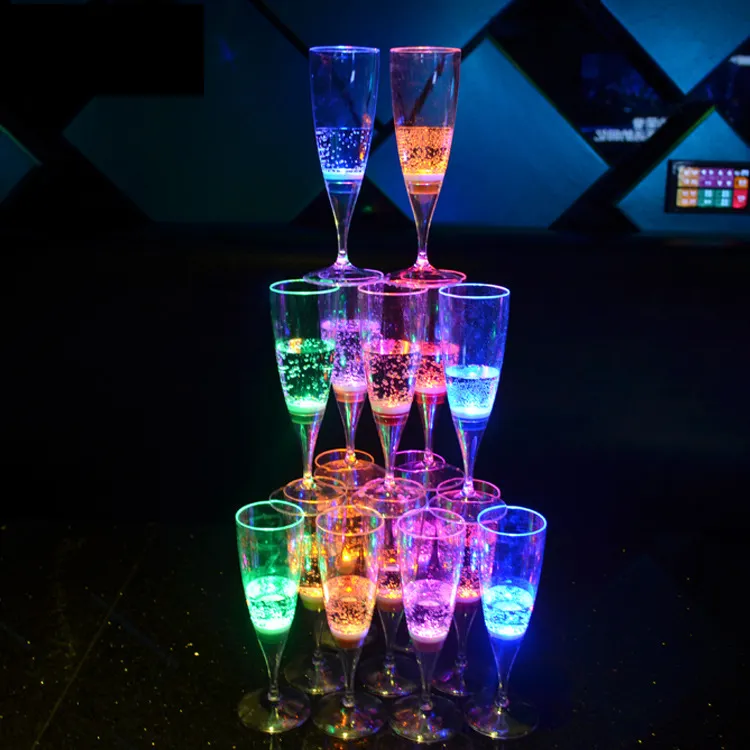 Customized Novelty Reusable Clear Plastic Wine Drinking Glasses 150ml LED Flashing Champagne Cups For Party Bar Night Club