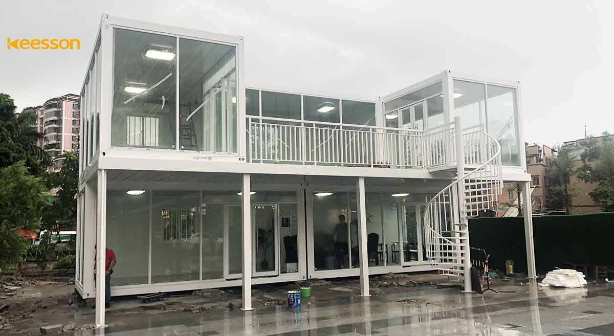 KEESSON Two-story Sales Center Made out of 5 Containers