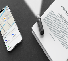 Flash Tag Apple/Google New Finder Android iOS Locator Keys Tracker with Flashlight