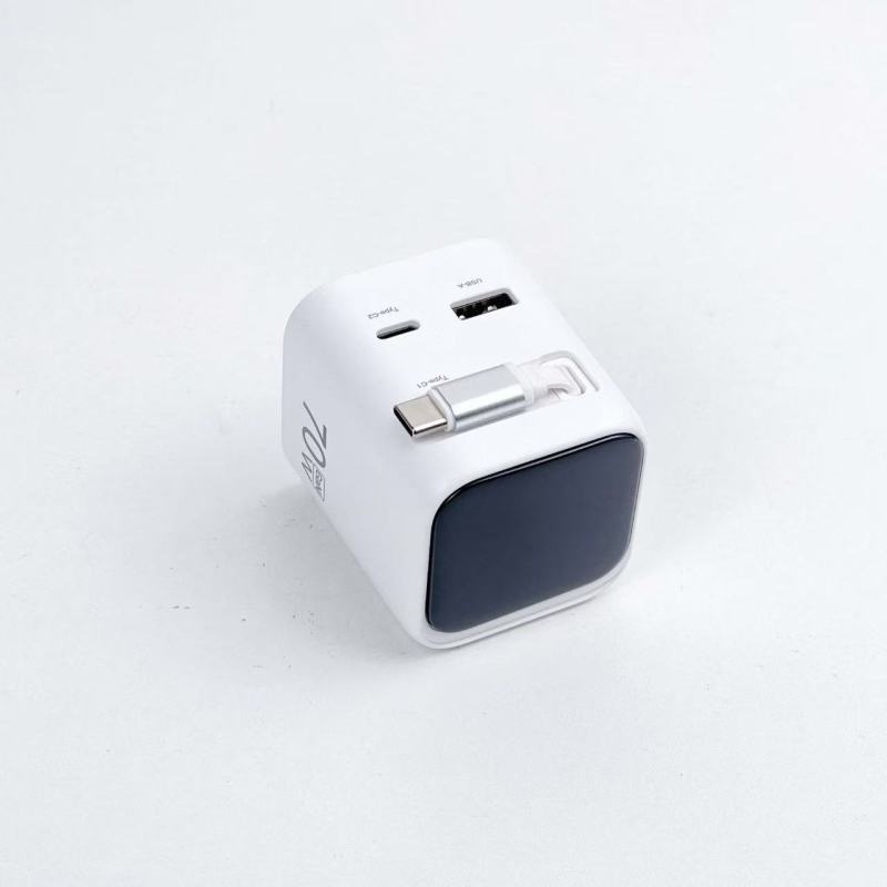 TFT 70W GaN USB‑C Wall Charger with Built‑in Retractable USB‑C Cable TFT Screen Digital Display