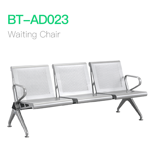 Treat-waiting Chair