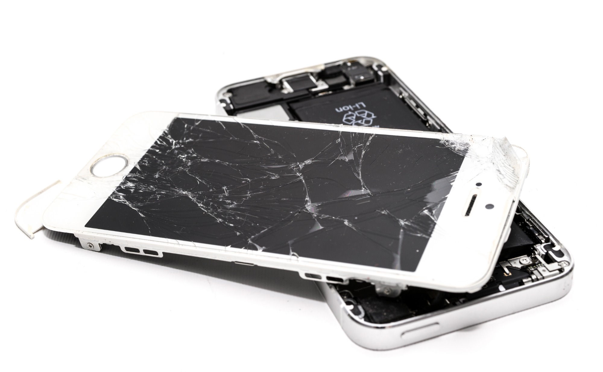 Why are mobile phone screen repairs generally expensive?